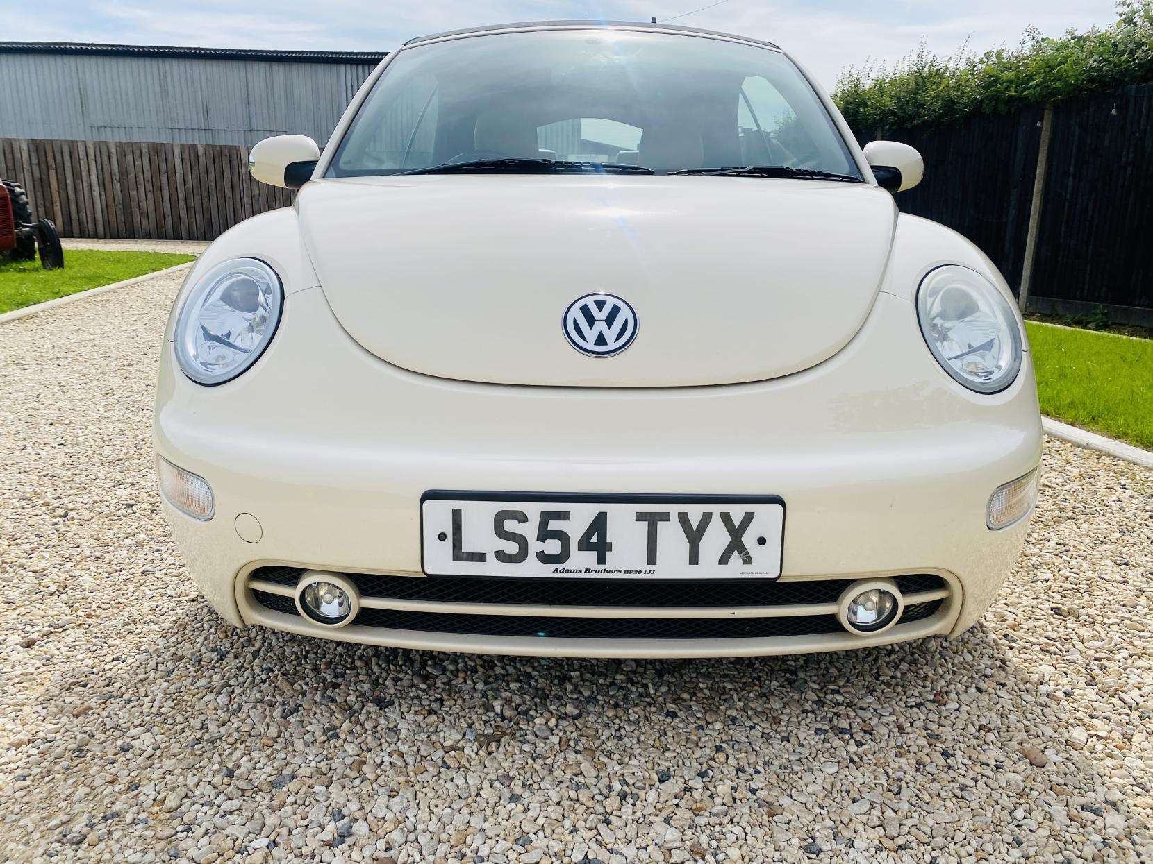 2004 VOLKSWAGEN BEETLE 2004 VOLKSWAGEN BEETLE