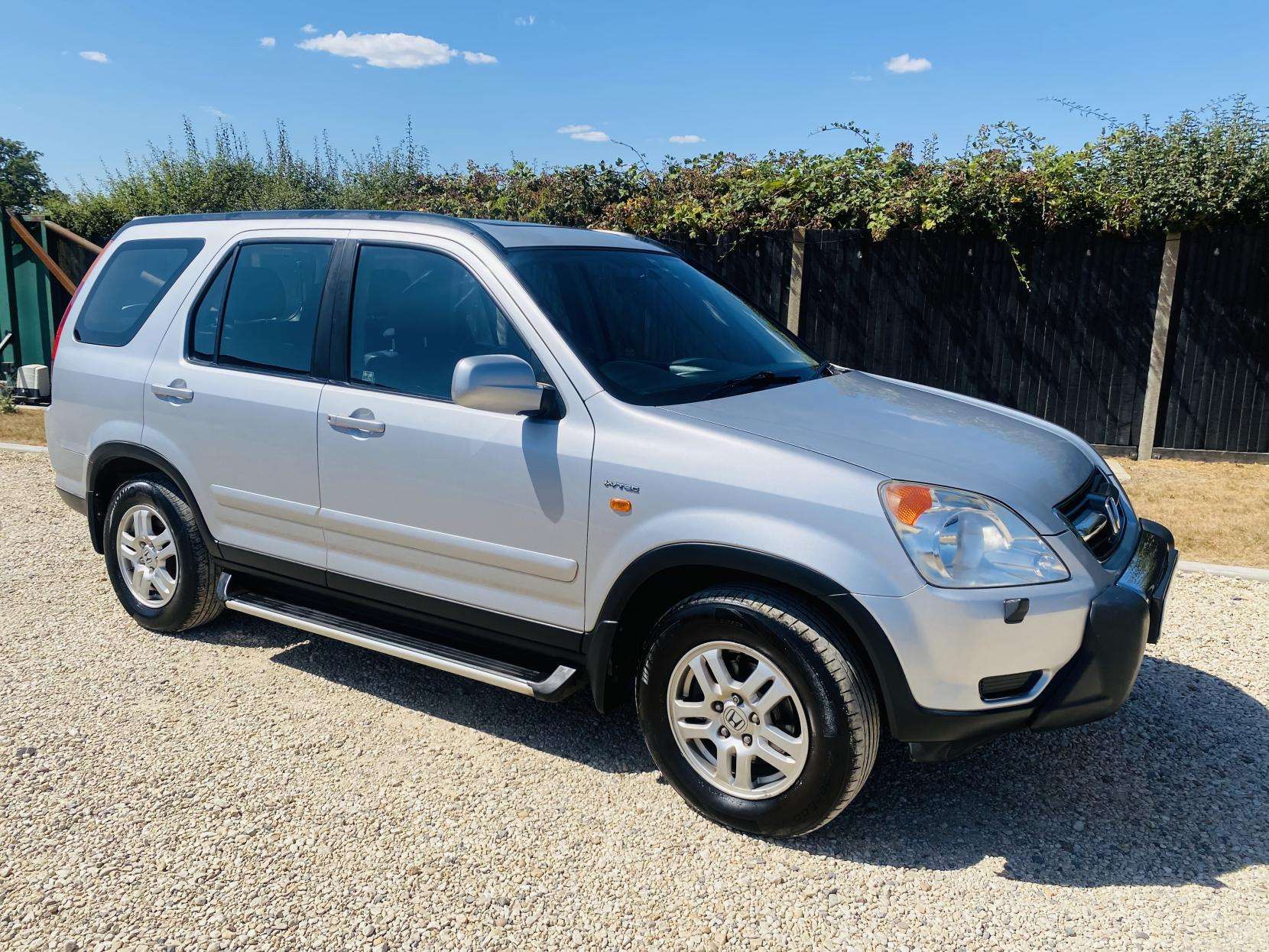 A 2003 HONDA CR-V 2.0 i-VTEC SE Sport SUV 5dr Petrol Manual (216 g/km, 148 bhp) A 2003 HONDA CR-V 2.0 i-VTEC SE Sport SUV 5dr Petrol Manual (216 g/km, 148 bhp)
