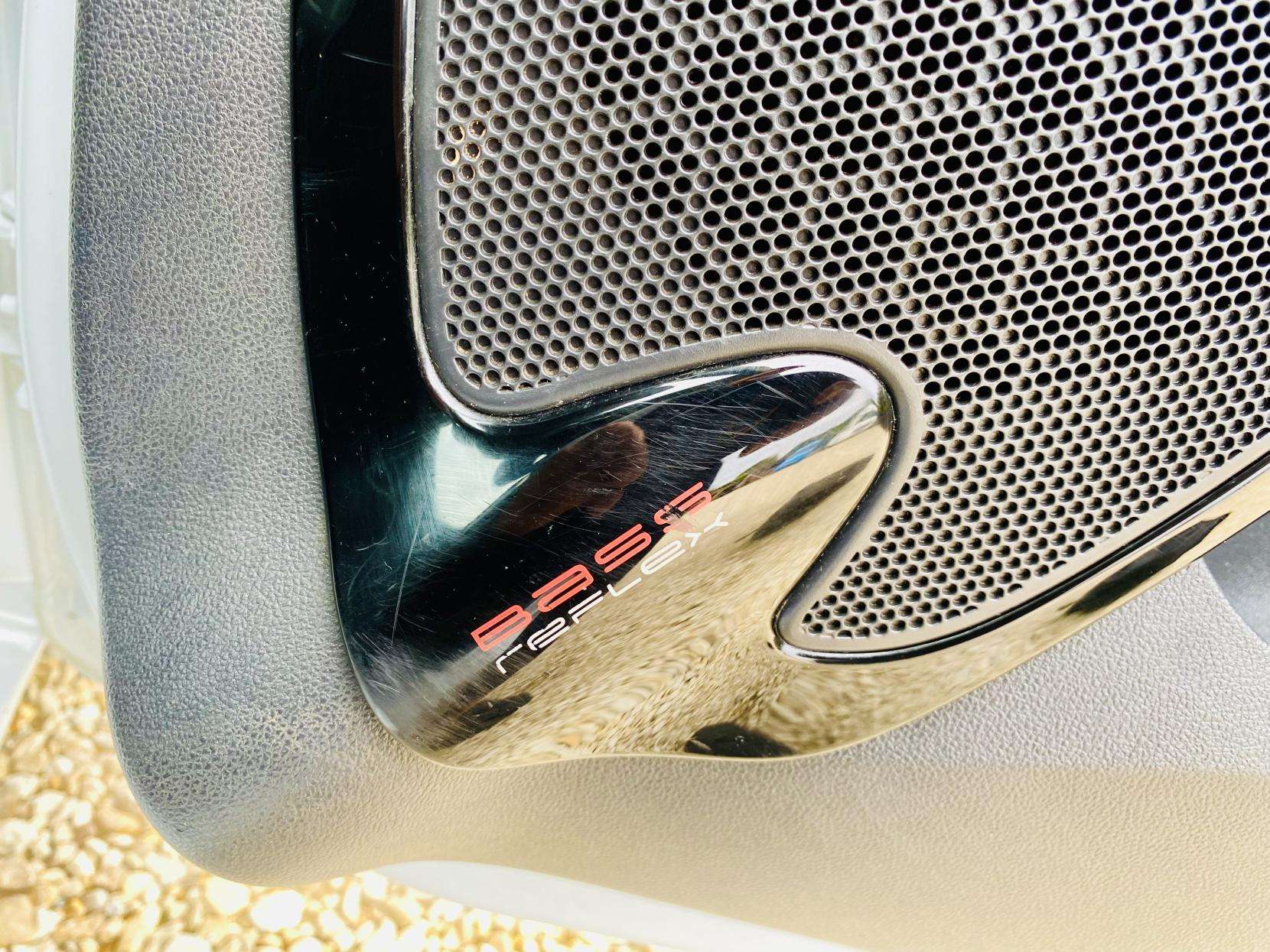 2018 RENAULT CLIO 2018 RENAULT CLIO