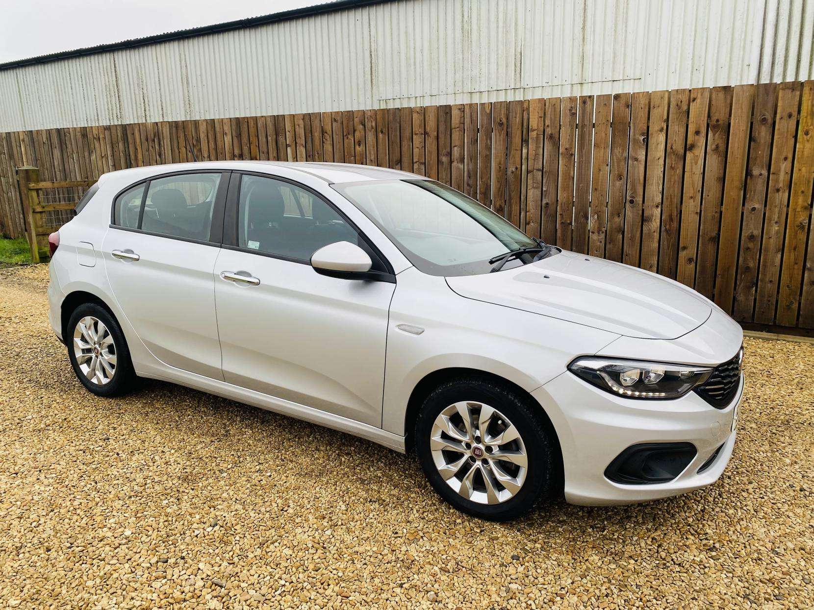 A 2019 FIAT TIPO 1.4 MPI Easy Plus Hatchback 5dr Petrol Manual Euro 6 (95 ps) A 2019 FIAT TIPO 1.4 MPI Easy Plus Hatchback 5dr Petrol Manual Euro 6 (95 ps)