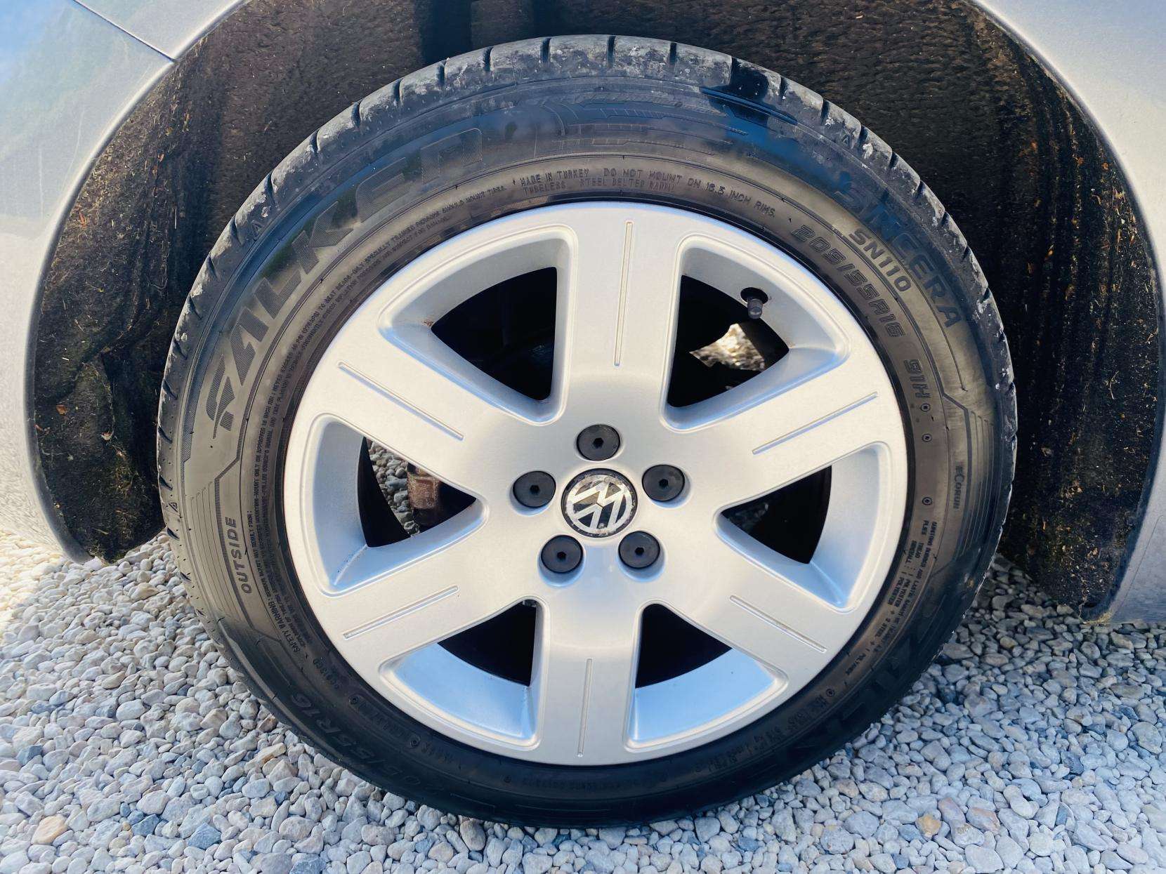 2011 VOLKSWAGEN BEETLE 2011 VOLKSWAGEN BEETLE