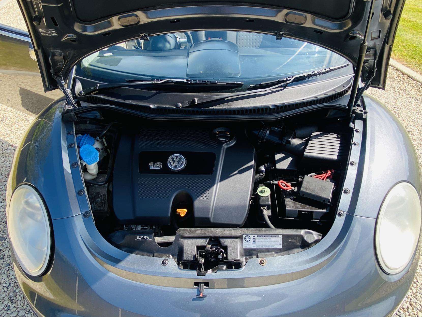 2011 VOLKSWAGEN BEETLE 2011 VOLKSWAGEN BEETLE