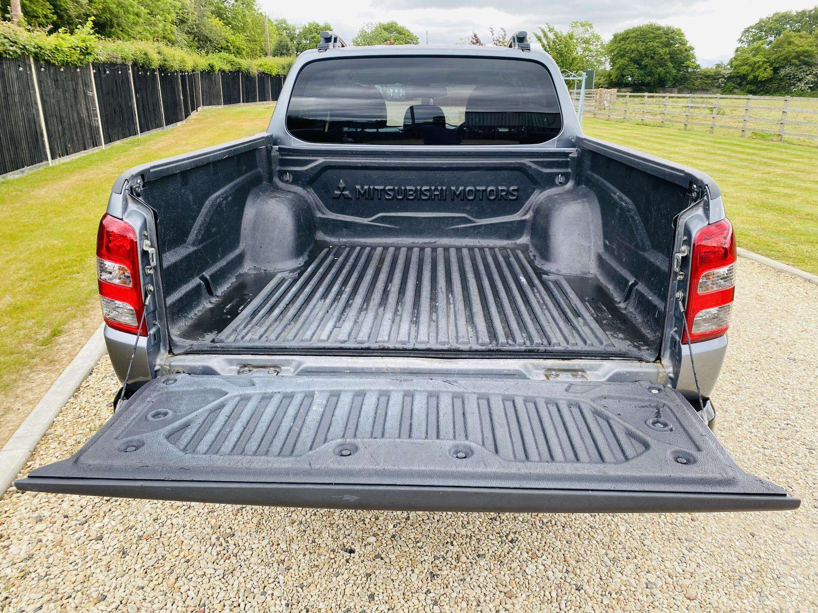 2019 MITSUBISHI L200 2019 MITSUBISHI L200