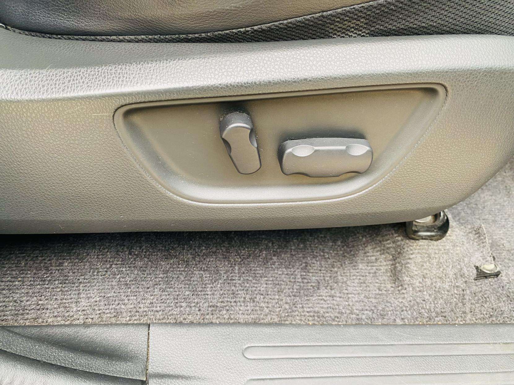 2019 MITSUBISHI L200 2019 MITSUBISHI L200