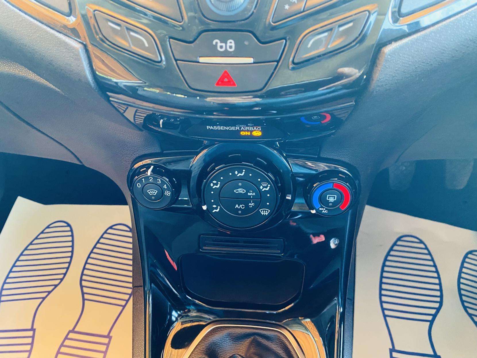 2017 FORD FIESTA 2017 FORD FIESTA