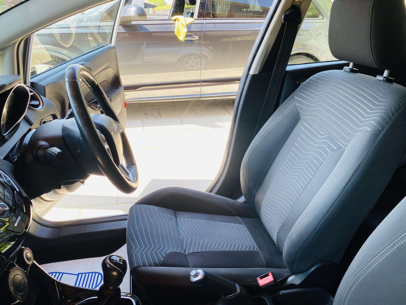 2017 FORD FIESTA 2017 FORD FIESTA