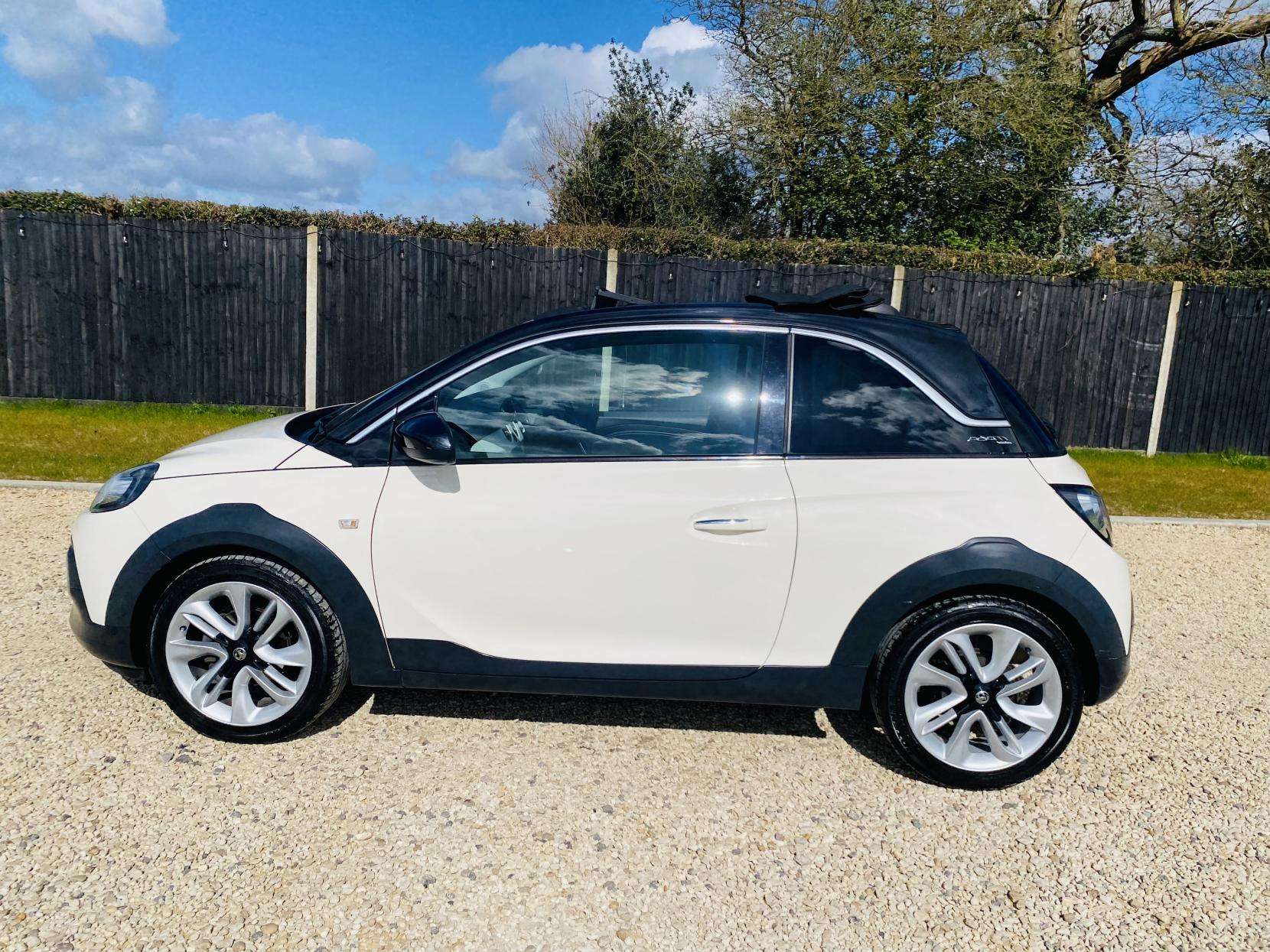2016 VAUXHALL ADAM 2016 VAUXHALL ADAM