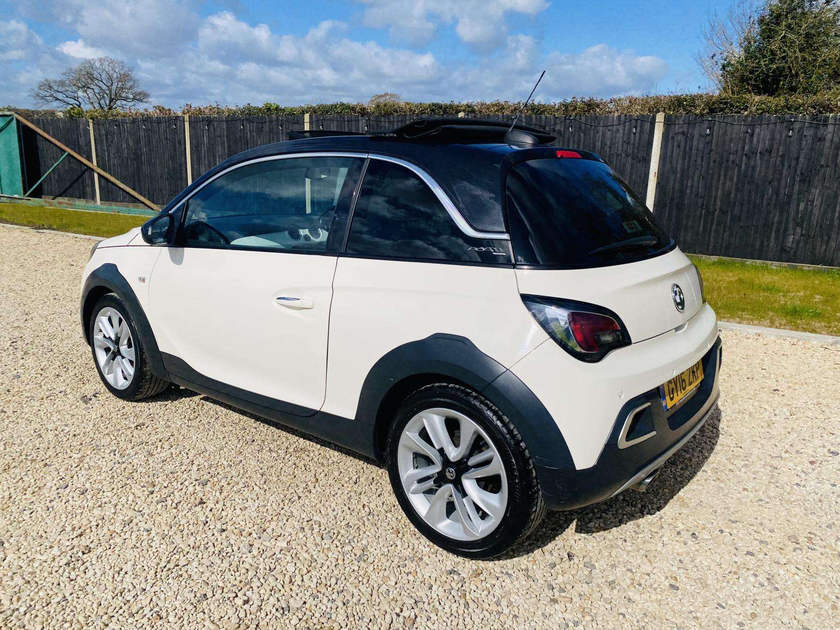 2016 VAUXHALL ADAM 2016 VAUXHALL ADAM