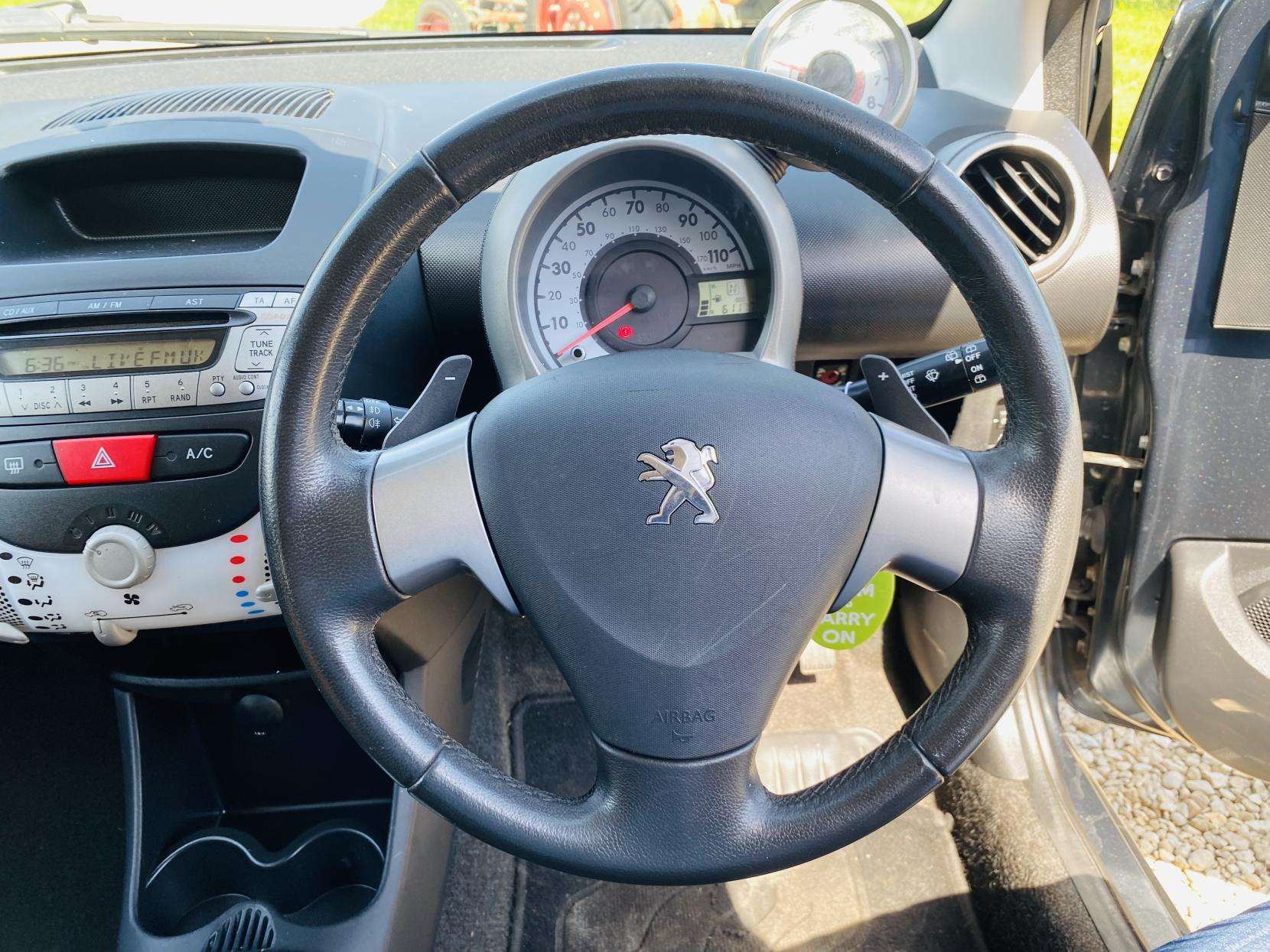 2014 PEUGEOT 107 2014 PEUGEOT 107