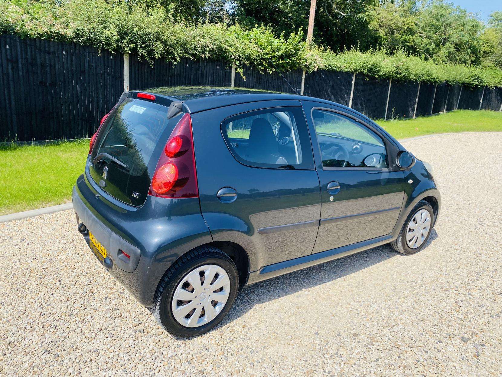 A 2014 PEUGEOT 107 1.0 12V Active Hatchback 5dr Petrol 2 Tronic Euro 5 (68 ps) A 2014 PEUGEOT 107 1.0 12V Active Hatchback 5dr Petrol 2 Tronic Euro 5 (68 ps)