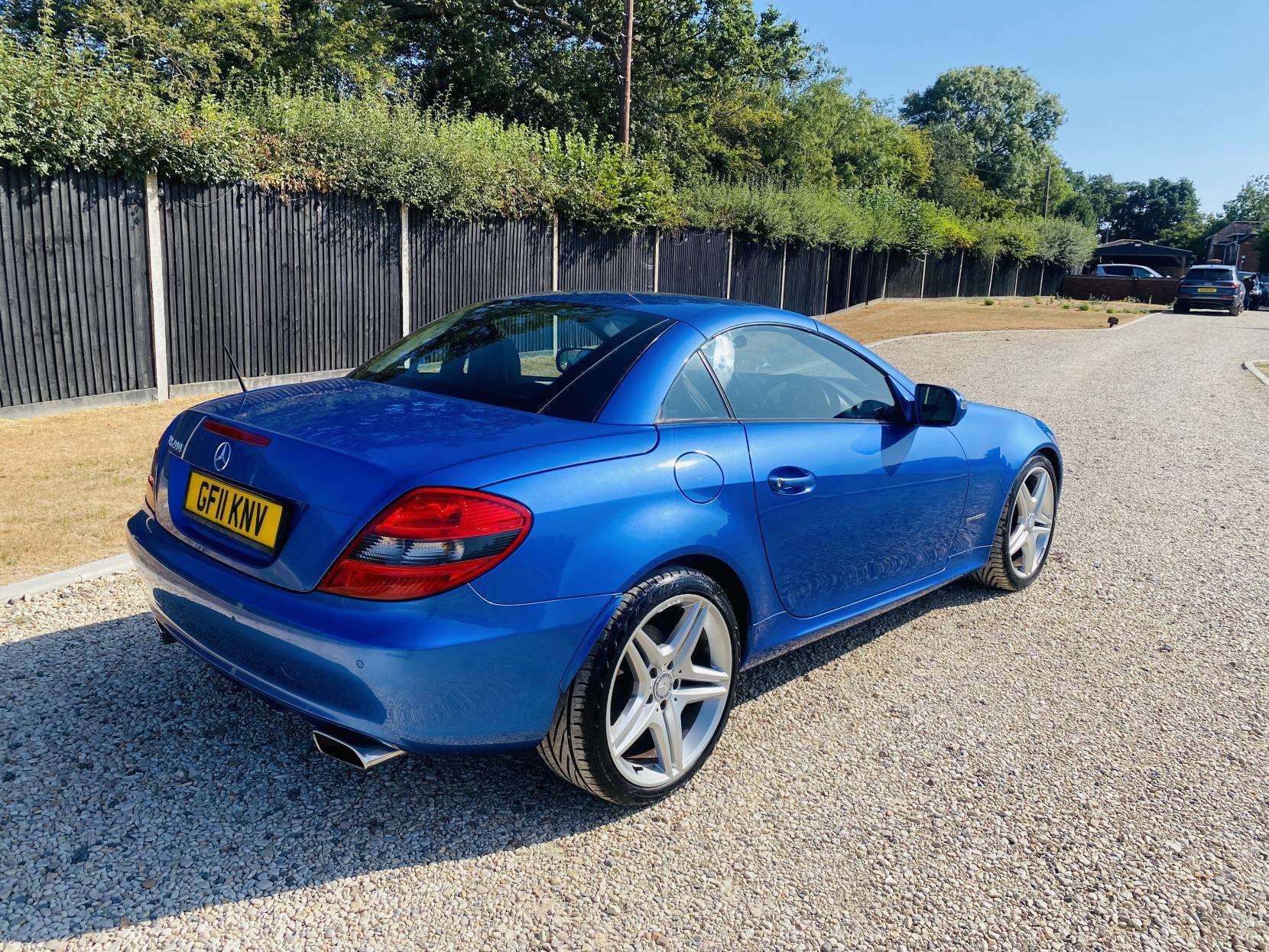 2011 MERCEDES-BENZ SLK 2011 MERCEDES-BENZ SLK