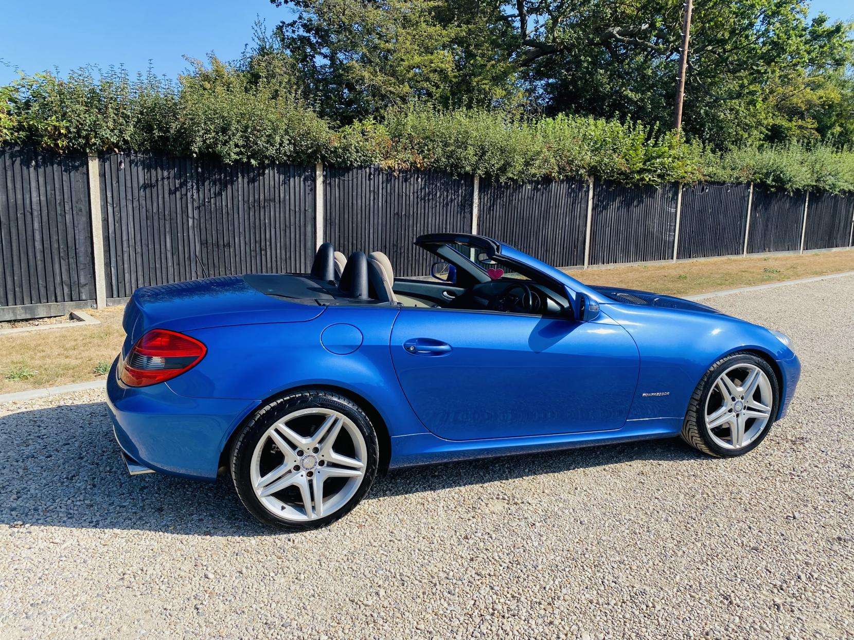 2011 MERCEDES-BENZ SLK 2011 MERCEDES-BENZ SLK