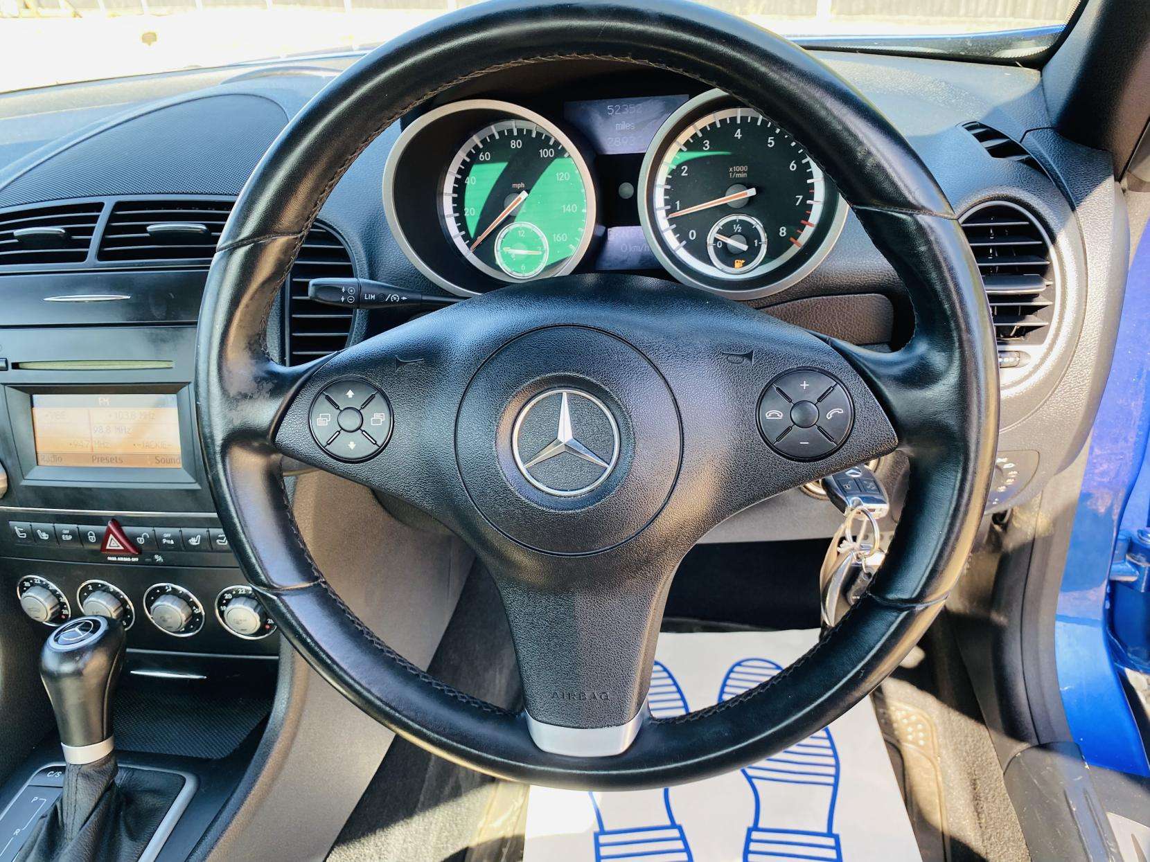 2011 MERCEDES-BENZ SLK 2011 MERCEDES-BENZ SLK