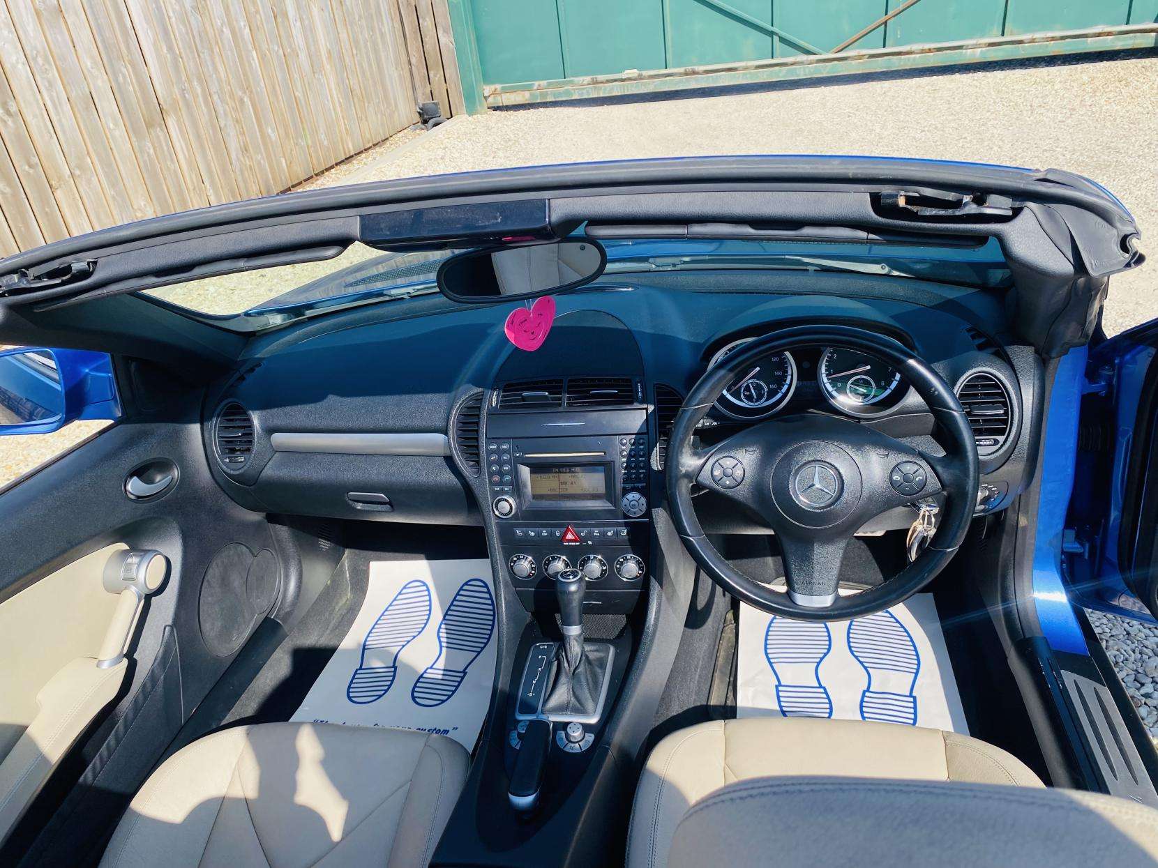 2011 MERCEDES-BENZ SLK 2011 MERCEDES-BENZ SLK