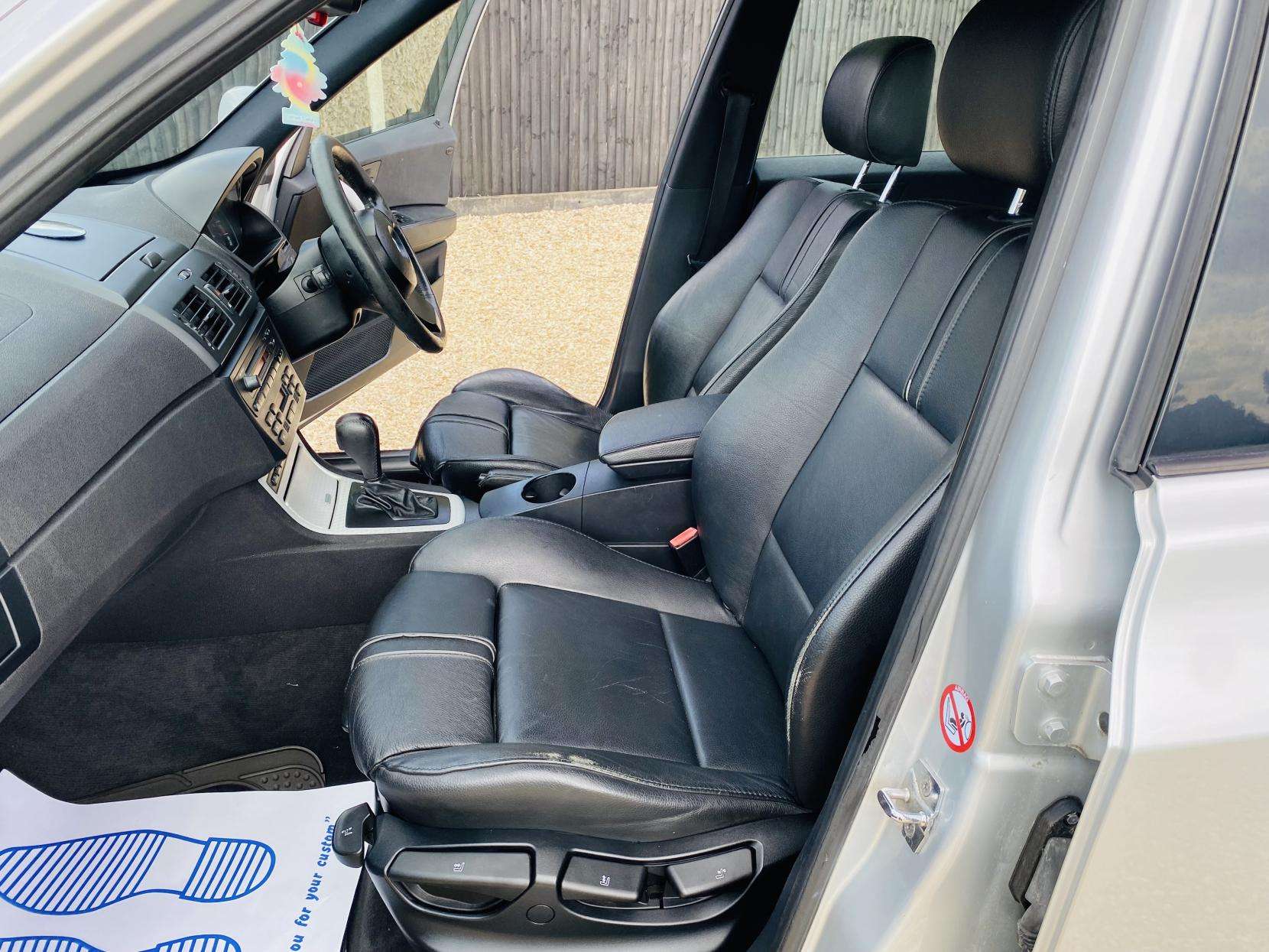 2004 BMW X3 2004 BMW X3