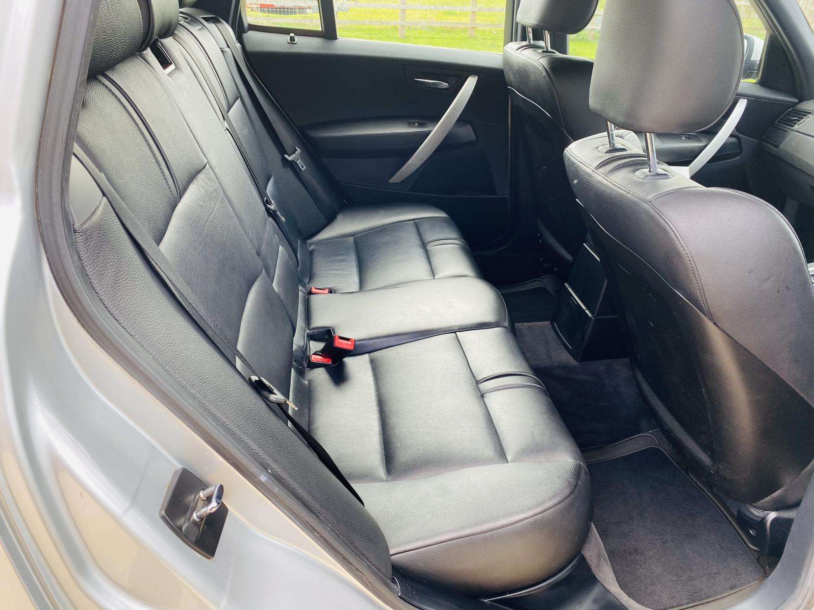 2004 BMW X3 2004 BMW X3