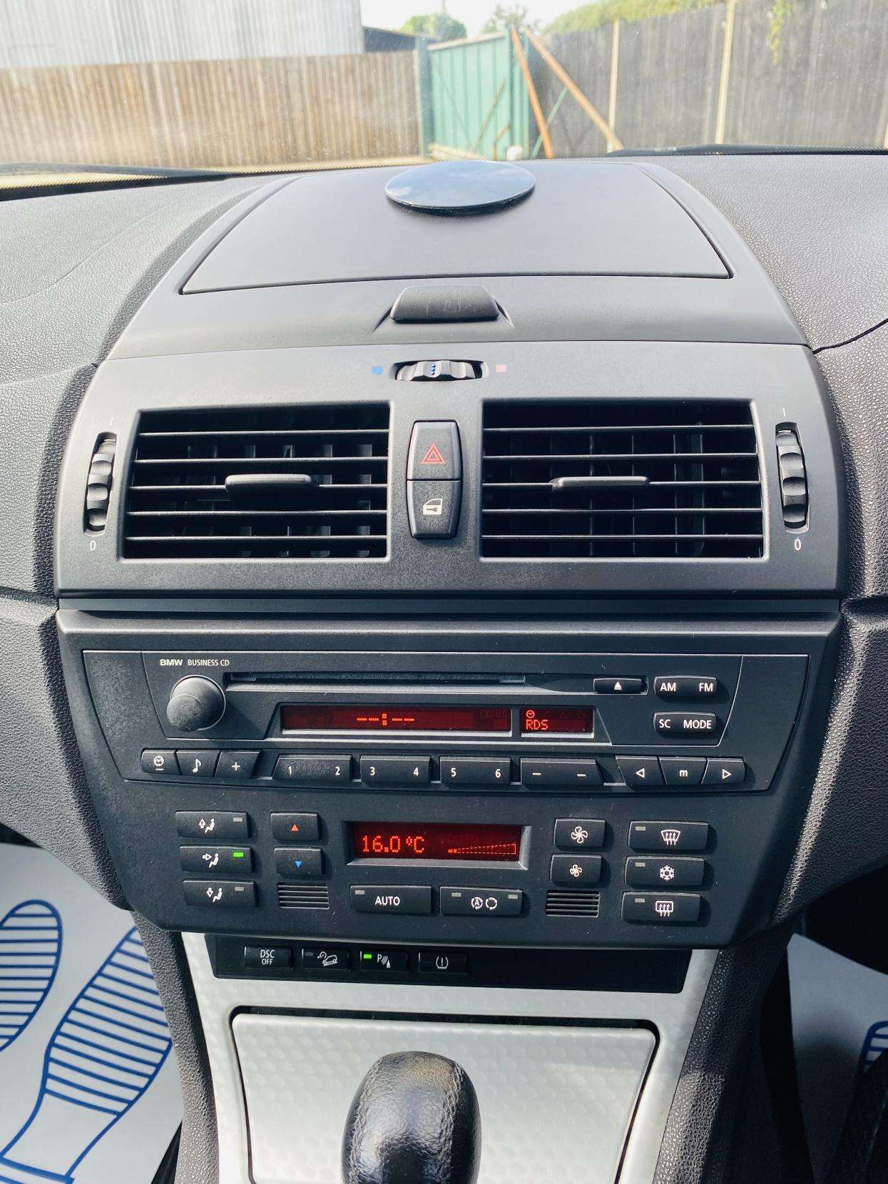 2004 BMW X3 2004 BMW X3