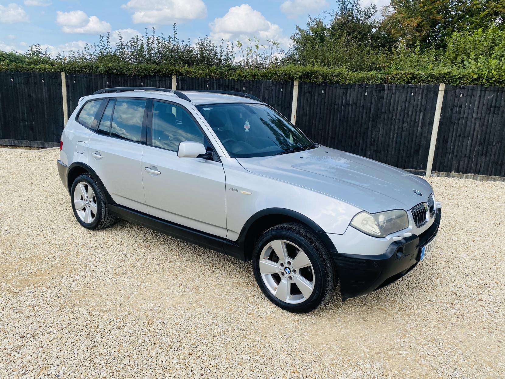 2004 BMW X3 2004 BMW X3