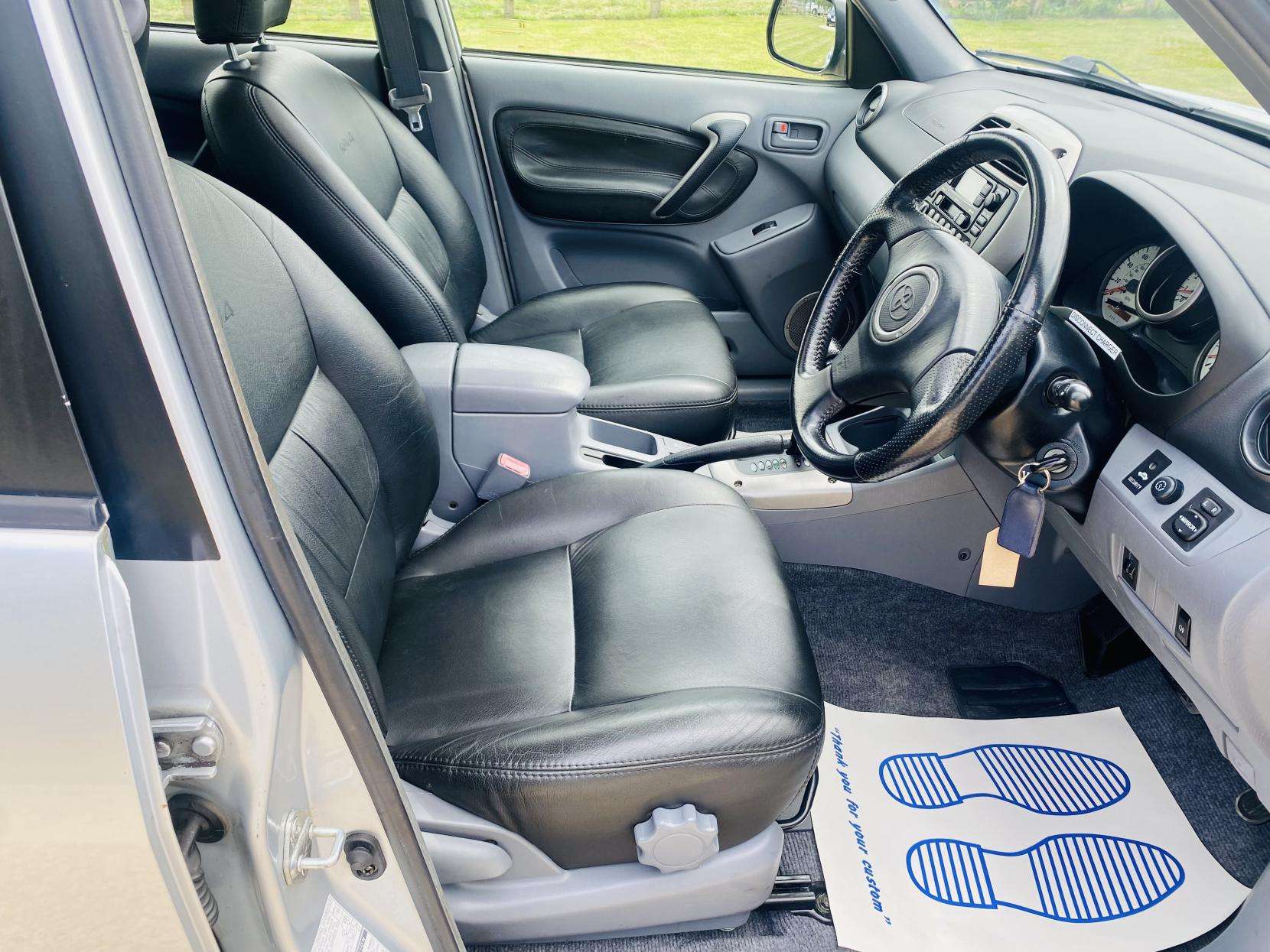 2003 TOYOTA RAV4 2003 TOYOTA RAV4