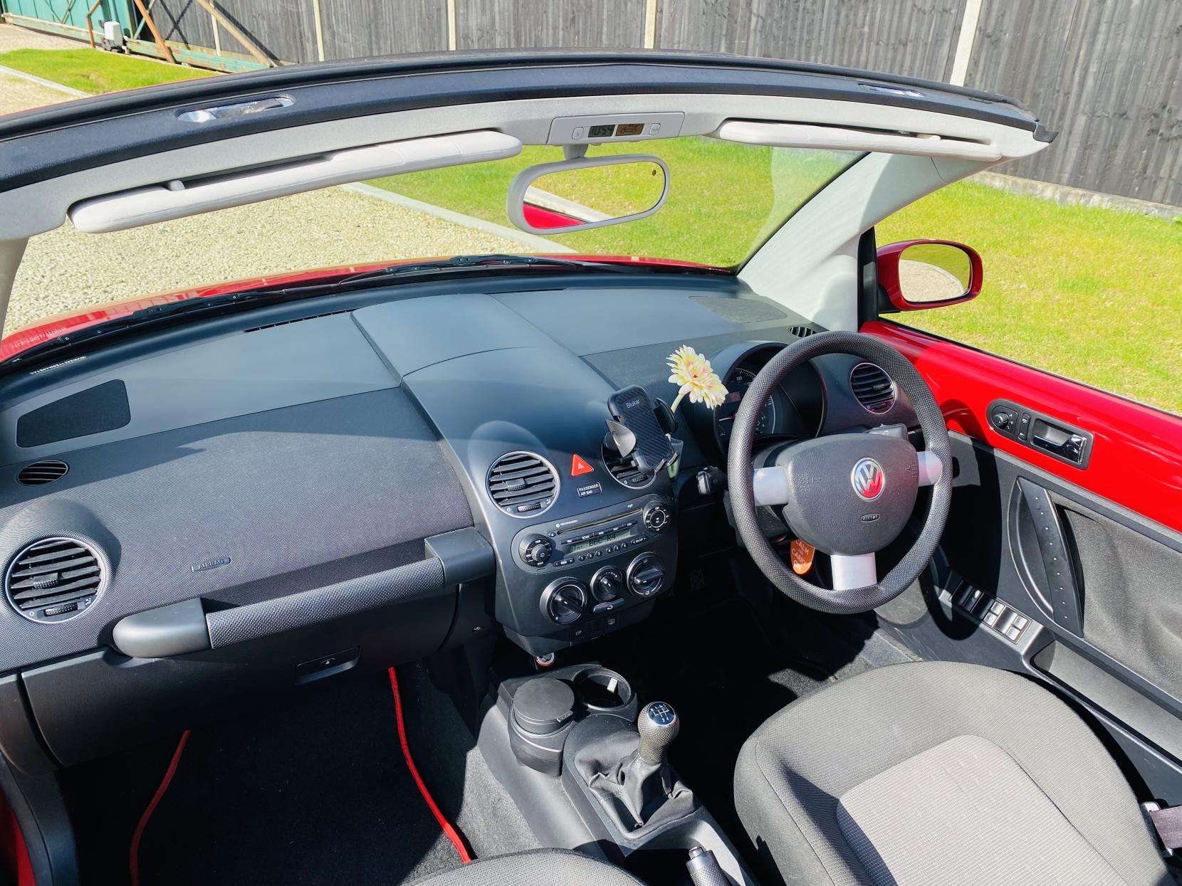 2009 VOLKSWAGEN BEETLE 2009 VOLKSWAGEN BEETLE