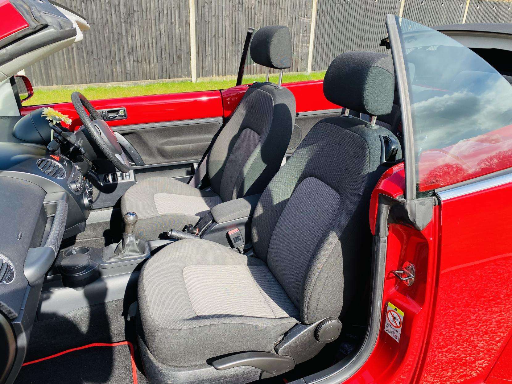 2009 VOLKSWAGEN BEETLE 2009 VOLKSWAGEN BEETLE