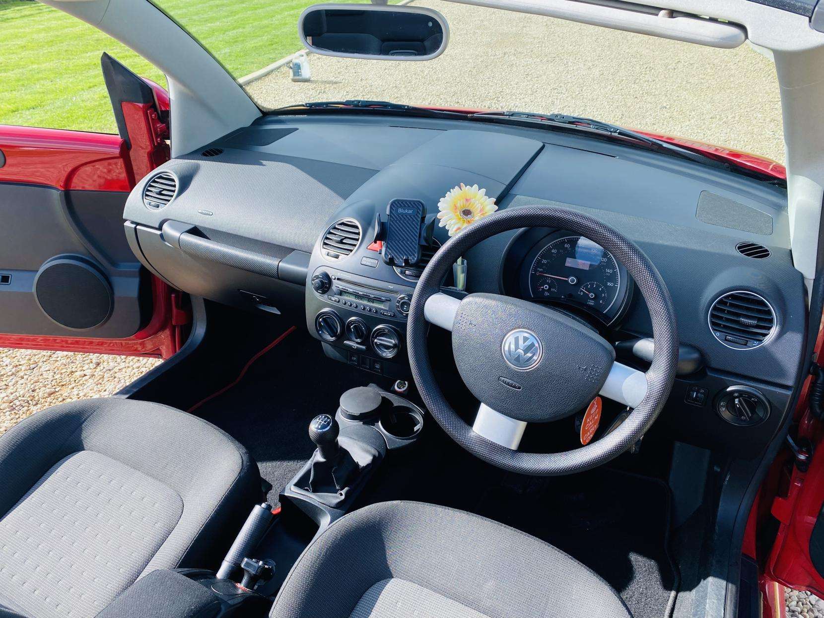 2009 VOLKSWAGEN BEETLE 2009 VOLKSWAGEN BEETLE