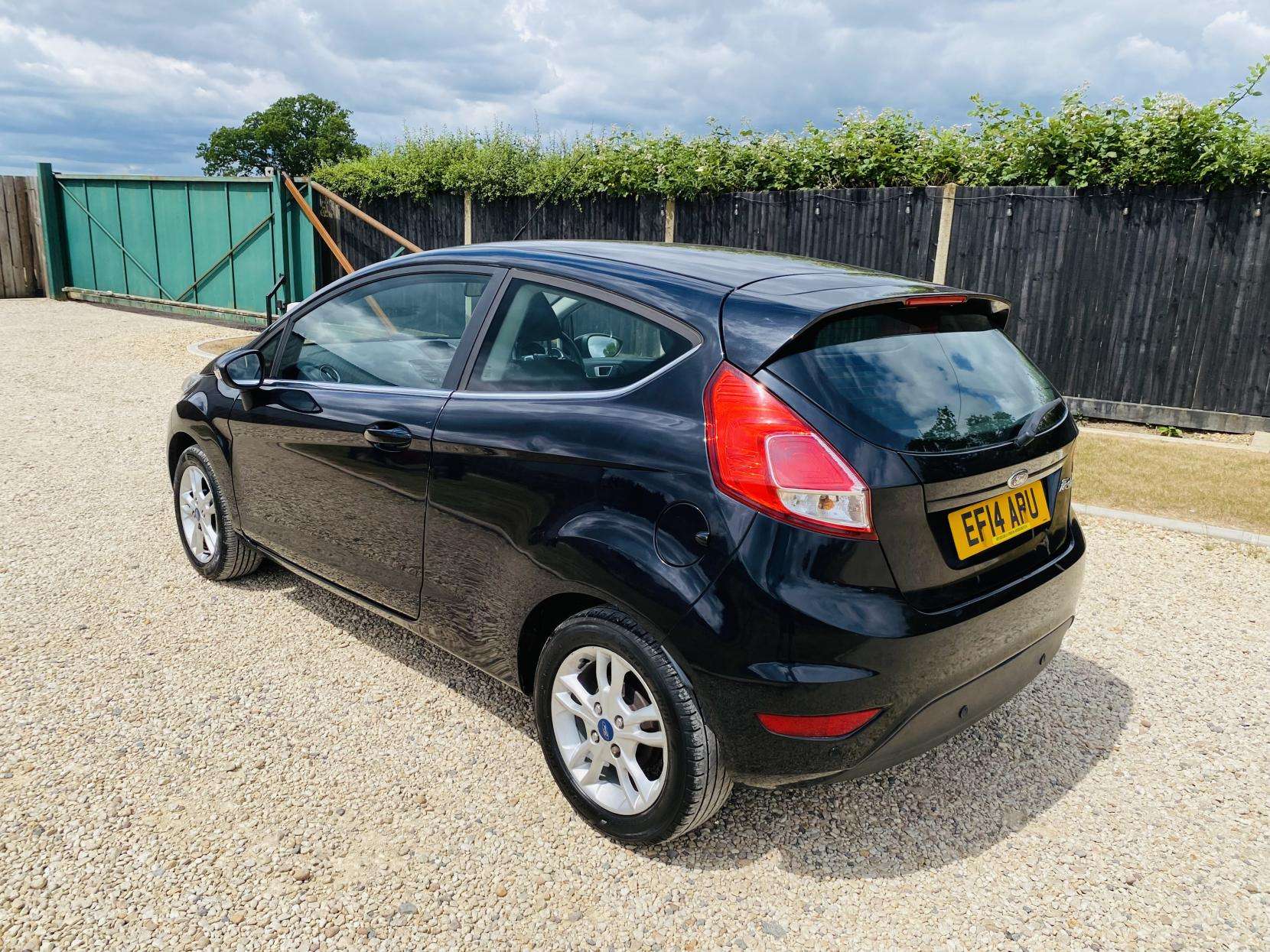 2014 FORD FIESTA 2014 FORD FIESTA
