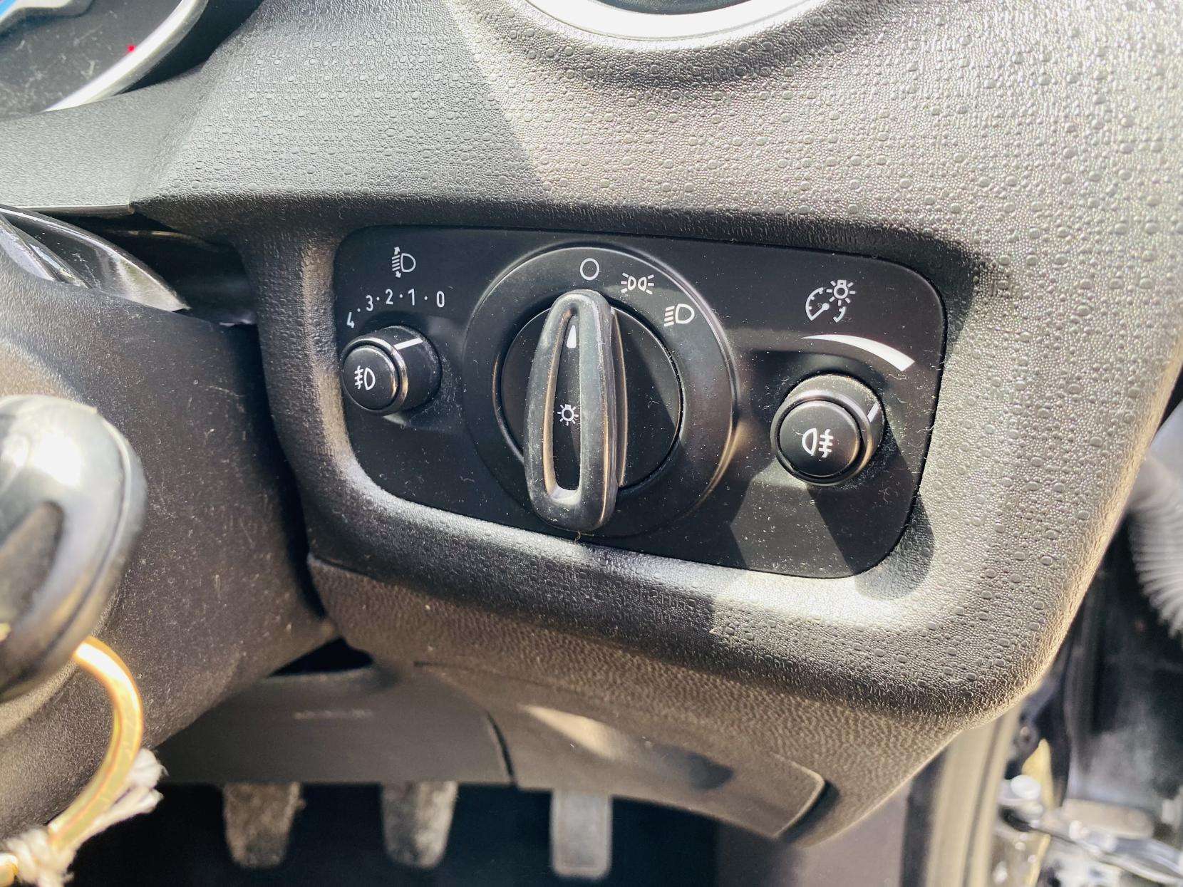 2014 FORD FIESTA 2014 FORD FIESTA