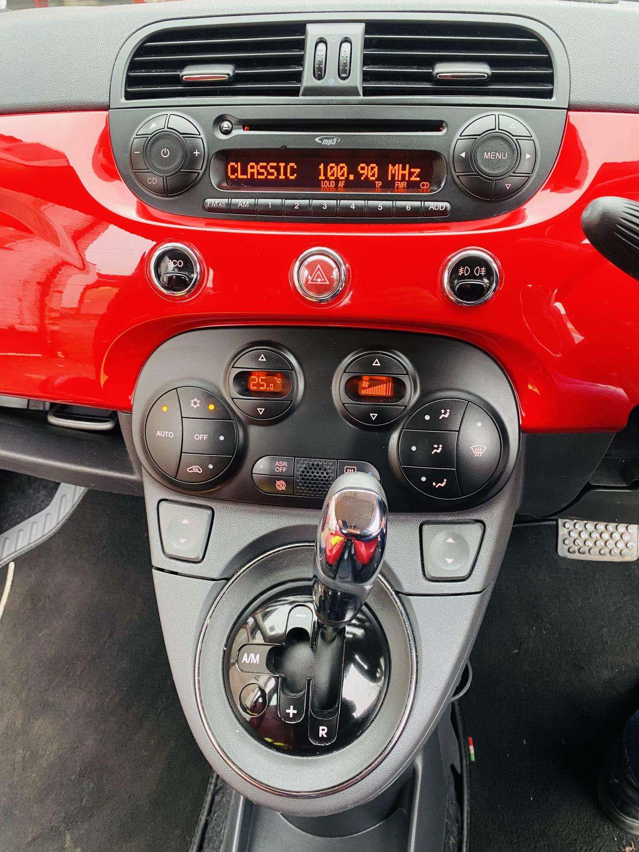 2011 FIAT 500C 2011 FIAT 500C