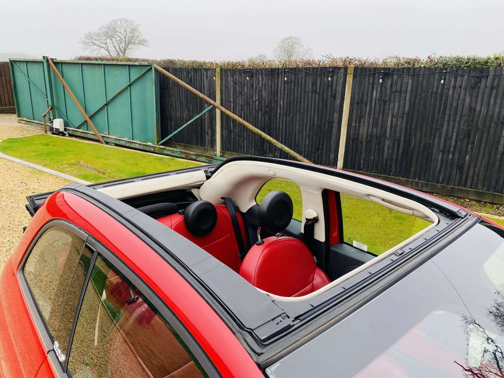 2011 FIAT 500C 2011 FIAT 500C