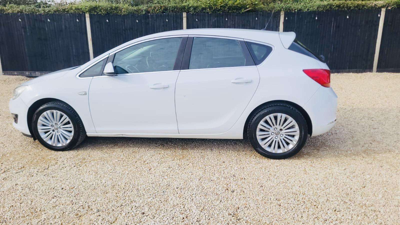 2015 VAUXHALL ASTRA 2015 VAUXHALL ASTRA