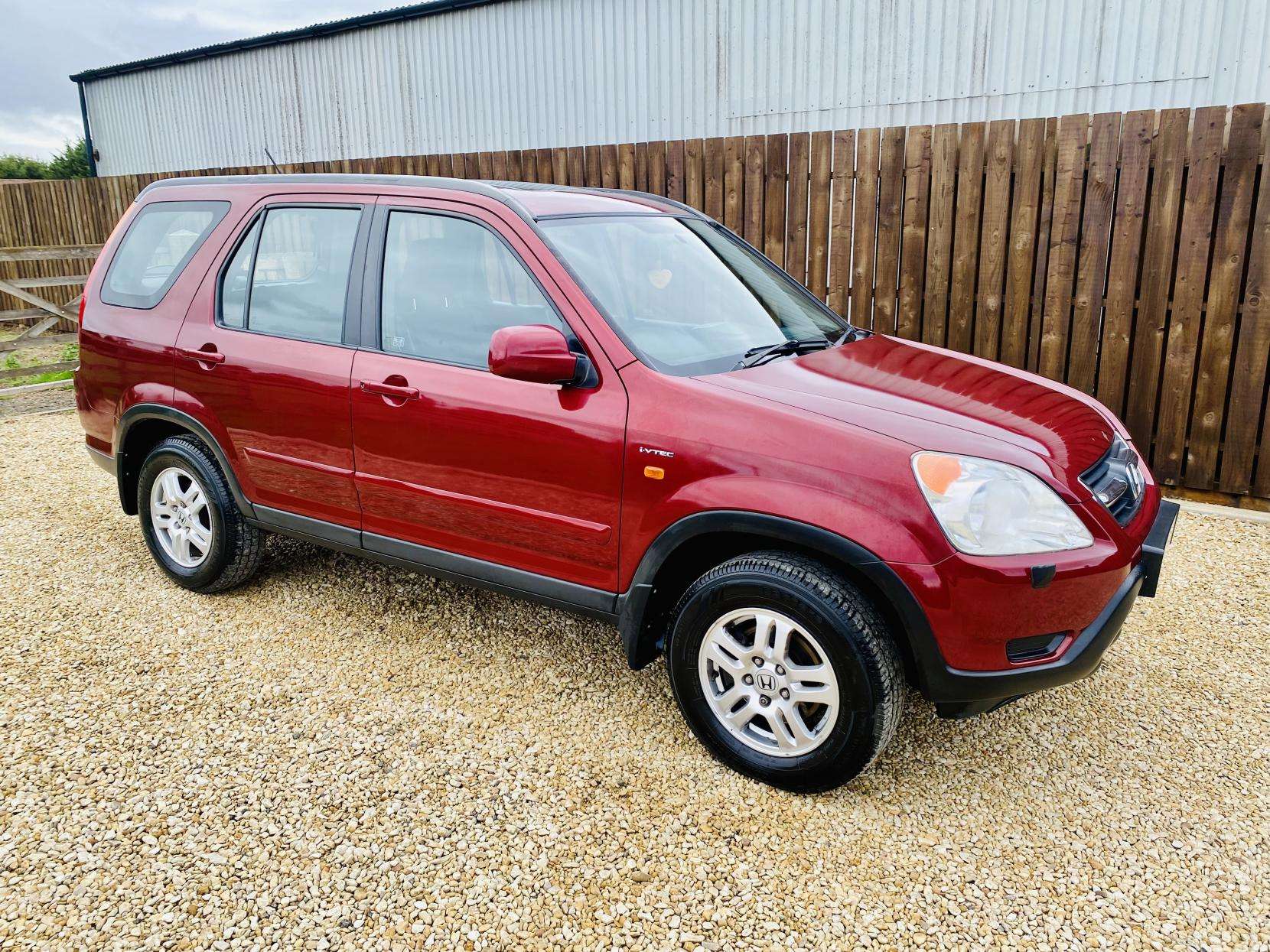 A 2003 HONDA CR-V 2.0 i-VTEC SE Sport SUV 5dr Petrol Manual (216 g/km, 148 bhp) A 2003 HONDA CR-V 2.0 i-VTEC SE Sport SUV 5dr Petrol Manual (216 g/km, 148 bhp)