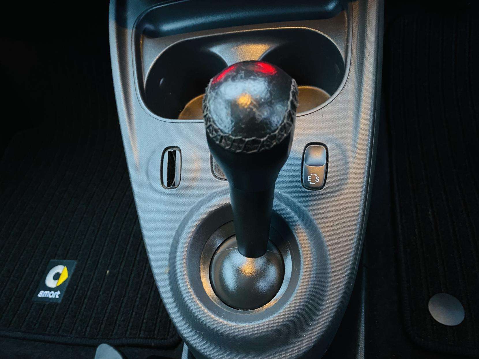 2018 SMART FORTWO 2018 SMART FORTWO