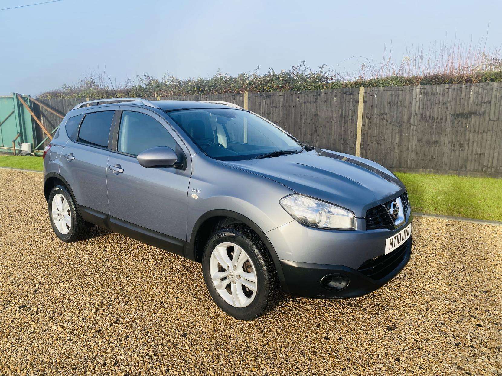 A 2010 NISSAN QASHQAI 2.0 n-tec Hatchback 5dr Petrol Manual 2WD (192 g/km, 139 bhp) A 2010 NISSAN QASHQAI 2.0 n-tec Hatchback 5dr Petrol Manual 2WD (192 g/km, 139 bhp)