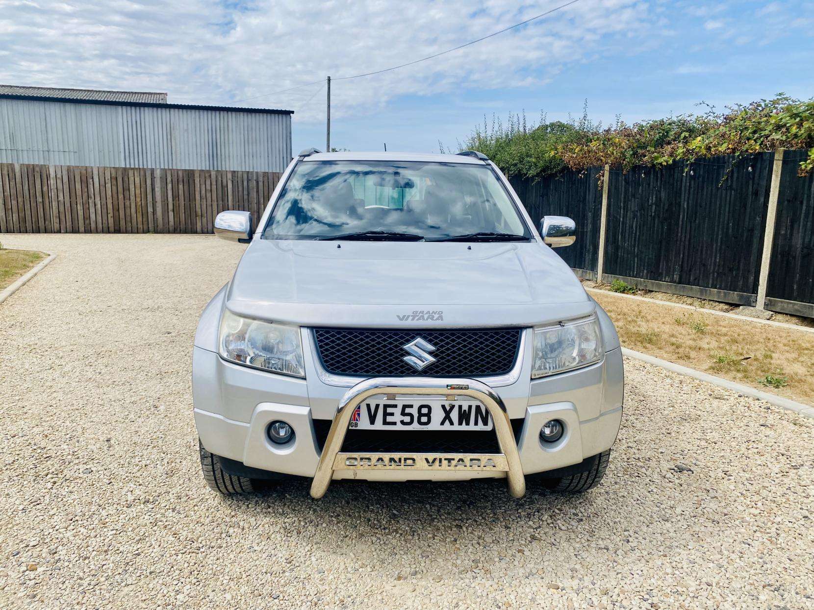 A 2008 SUZUKI GRAND VITARA 1.6 VVT SUV 3dr Petrol Manual 4WD Euro 4 (106 ps) A 2008 SUZUKI GRAND VITARA 1.6 VVT SUV 3dr Petrol Manual 4WD Euro 4 (106 ps)