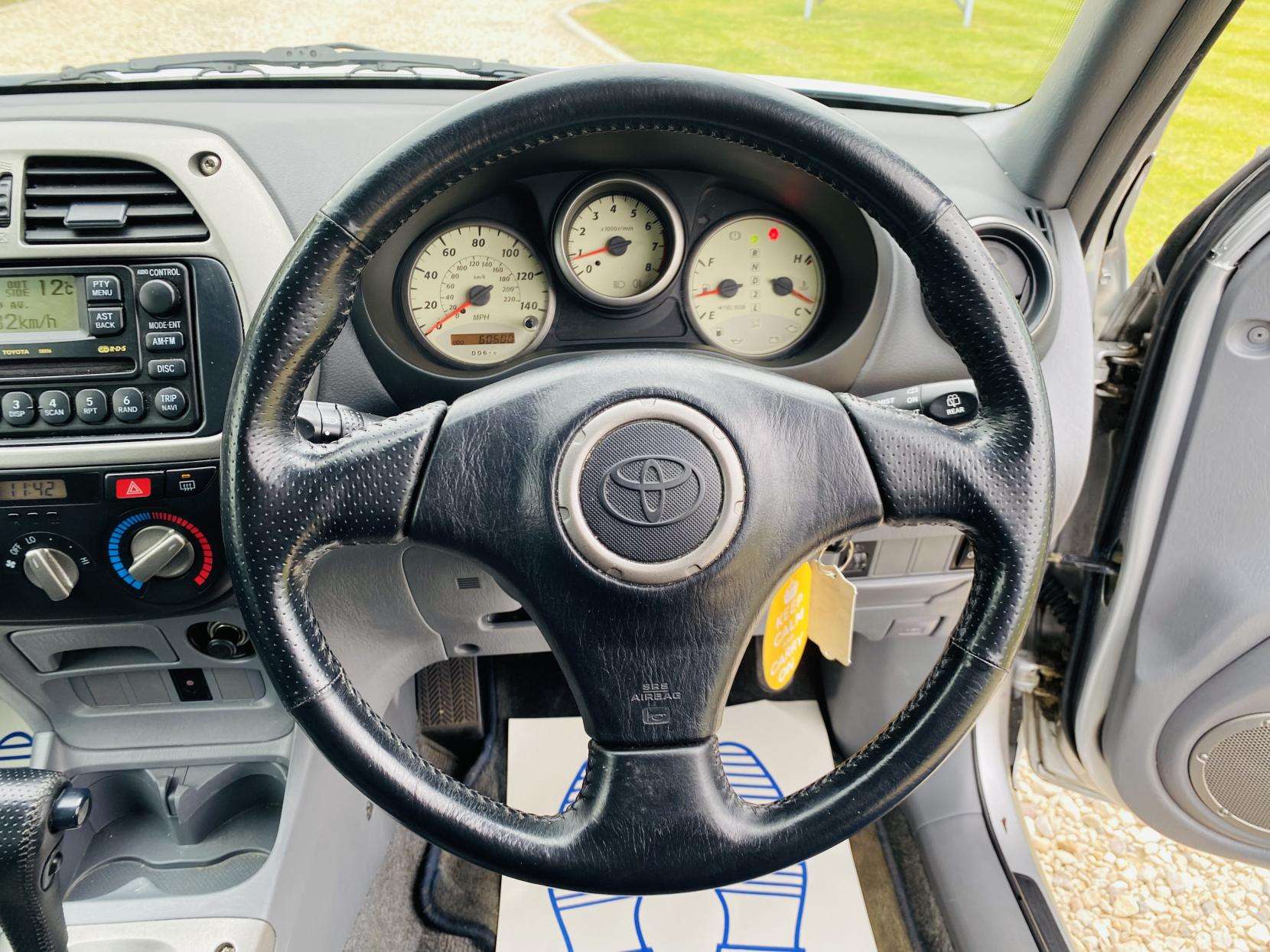 2002 TOYOTA RAV4 2002 TOYOTA RAV4