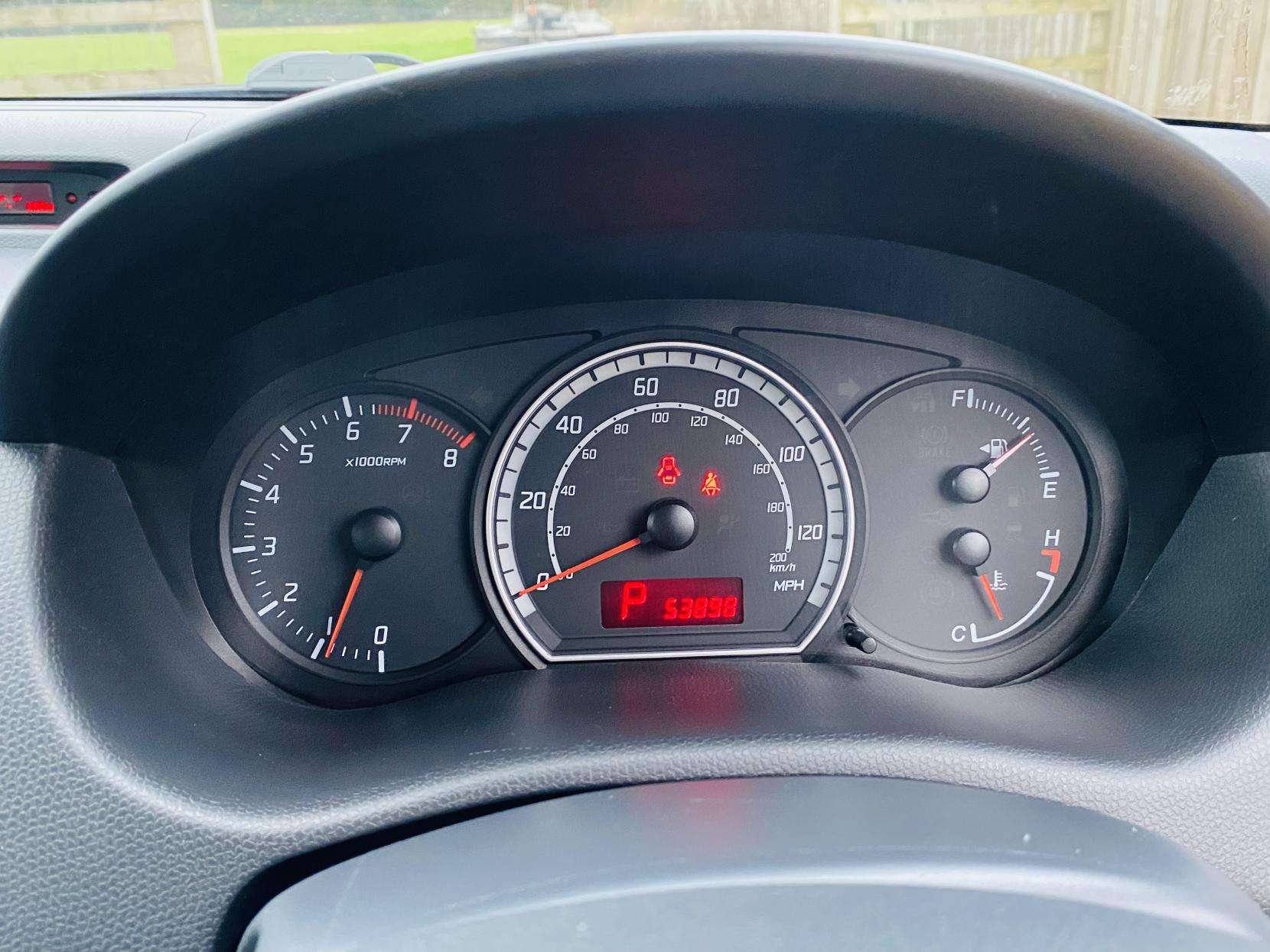 2009 SUZUKI SWIFT 2009 SUZUKI SWIFT