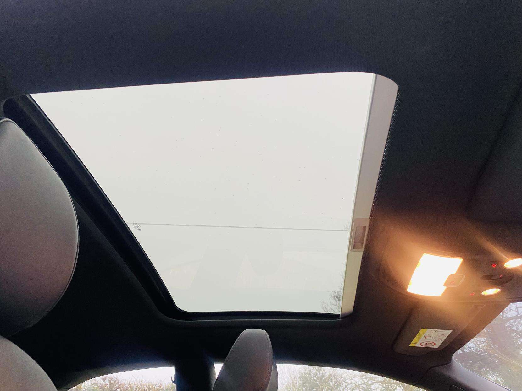 A 2016 AUDI A5 2.0 TDI S line Coupe 2dr Diesel S Tronic quattro Euro 6 (s/s) (190 ps) A 2016 AUDI A5 2.0 TDI S line Coupe 2dr Diesel S Tronic quattro Euro 6 (s/s) (190 ps)