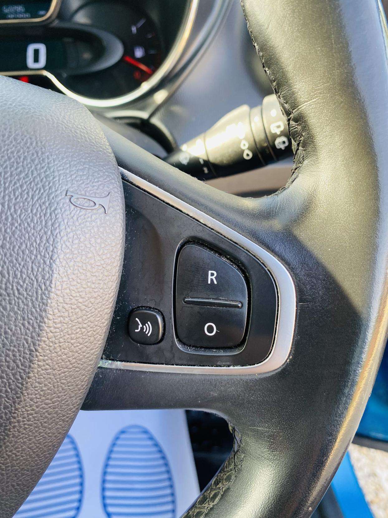 2016 RENAULT CAPTUR 2016 RENAULT CAPTUR