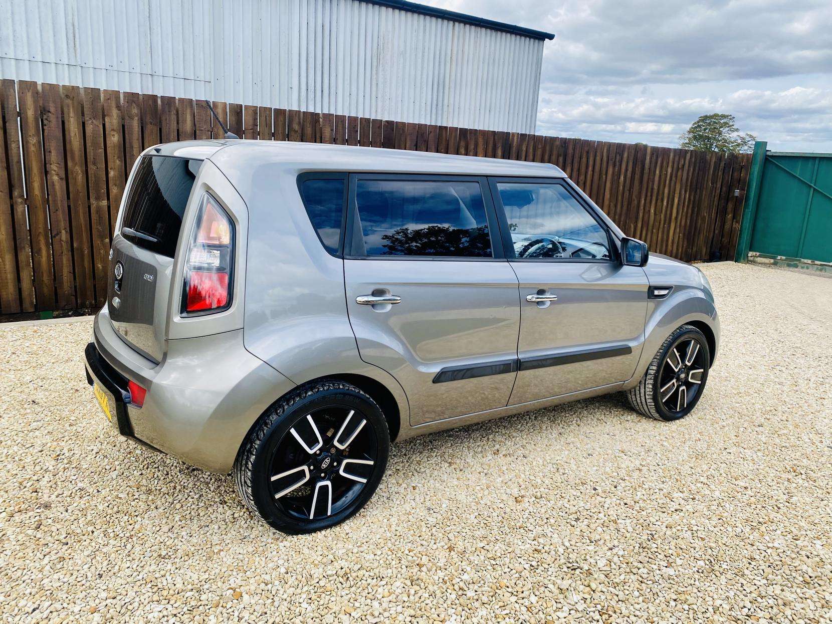 2011 KIA SOUL 2011 KIA SOUL