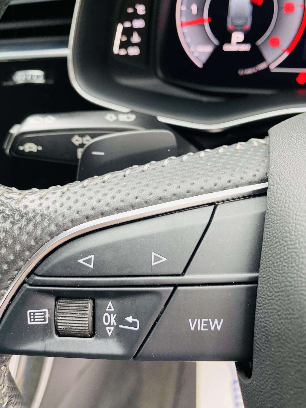 2020 AUDI Q7 2020 AUDI Q7