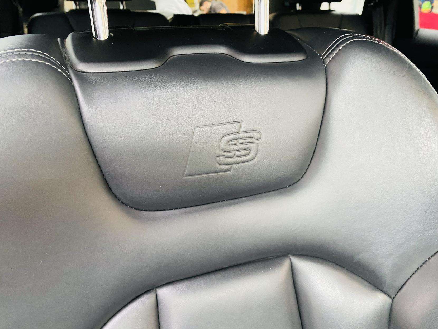 2020 AUDI Q7 2020 AUDI Q7