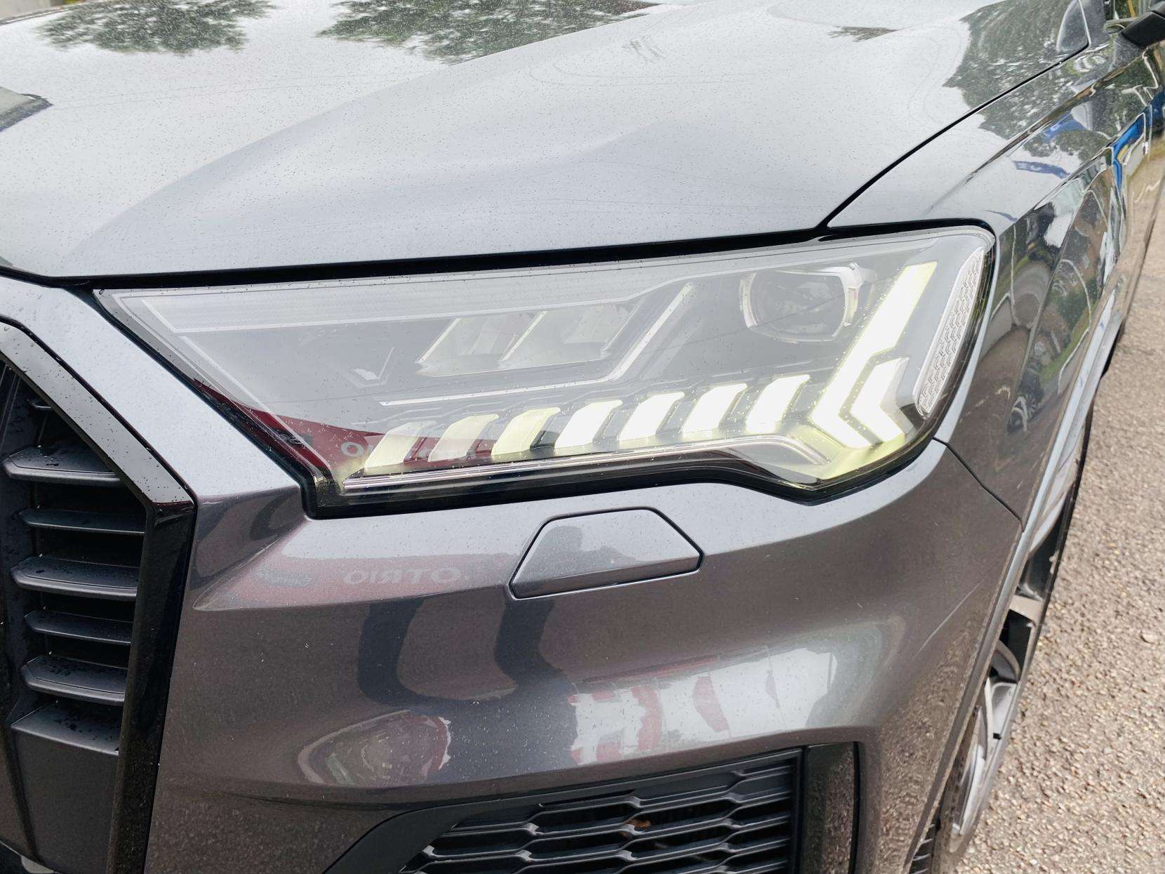 2020 AUDI Q7 2020 AUDI Q7