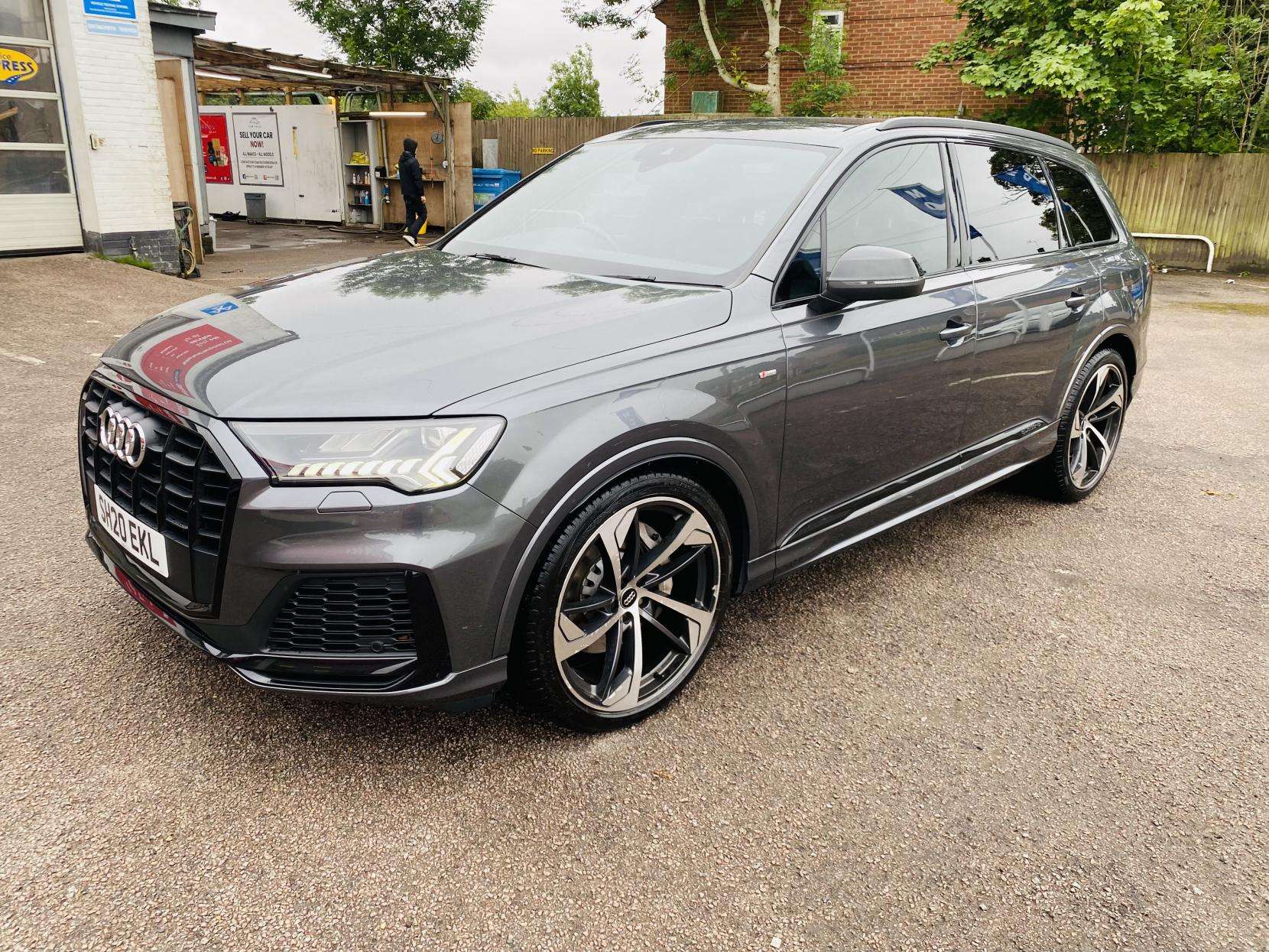 2020 AUDI Q7 2020 AUDI Q7