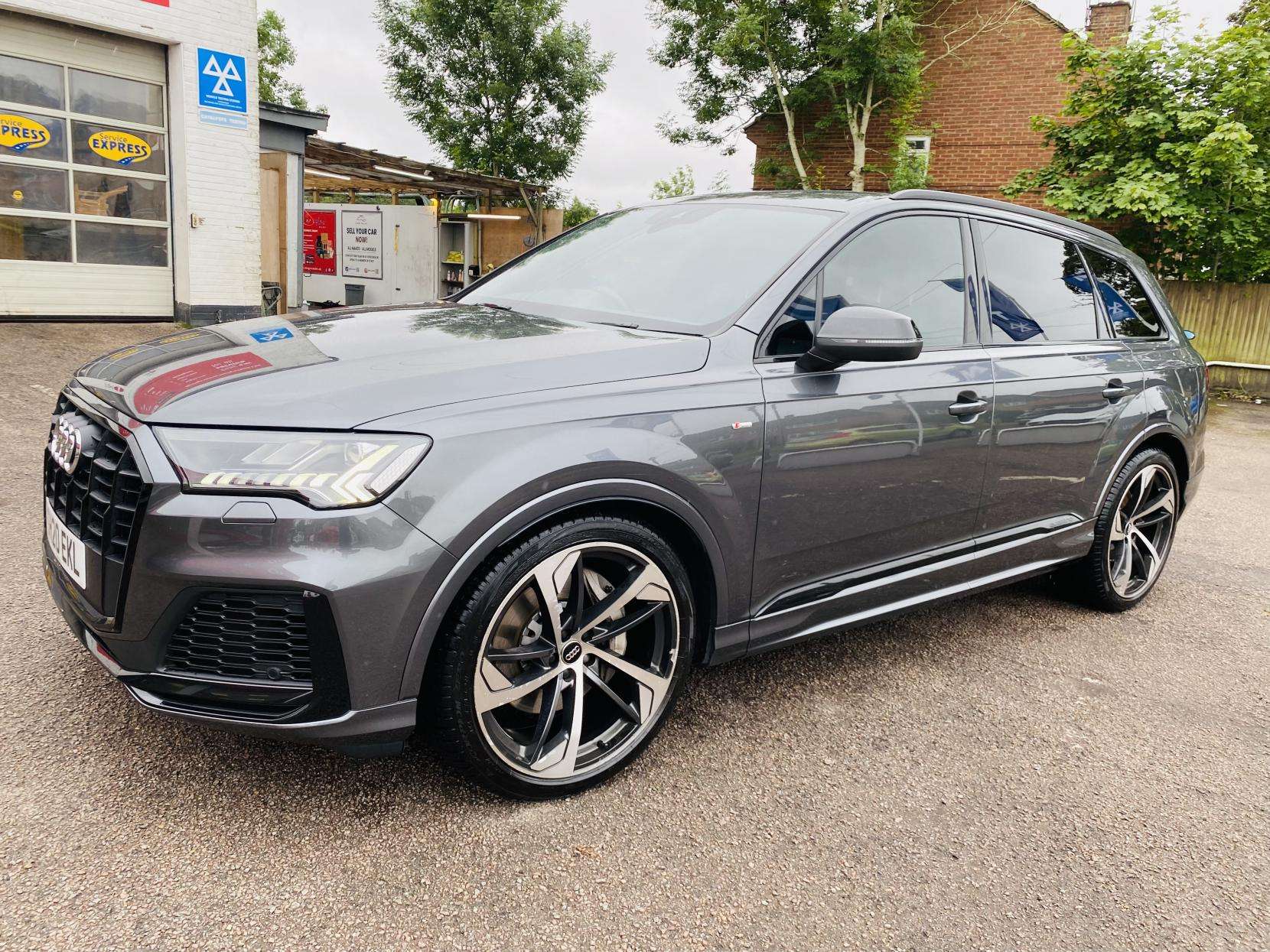 2020 AUDI Q7 2020 AUDI Q7