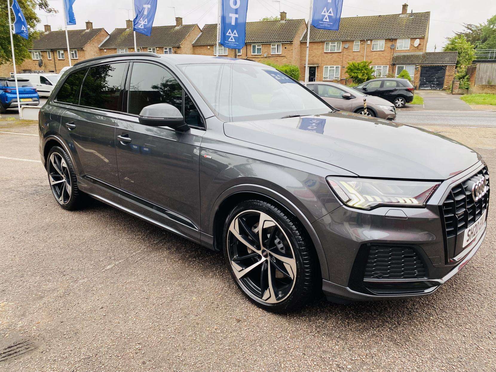 2020 AUDI Q7 2020 AUDI Q7