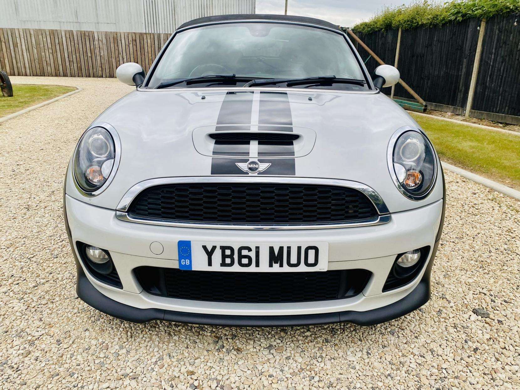 2012 MINI ROADSTER 2012 MINI ROADSTER