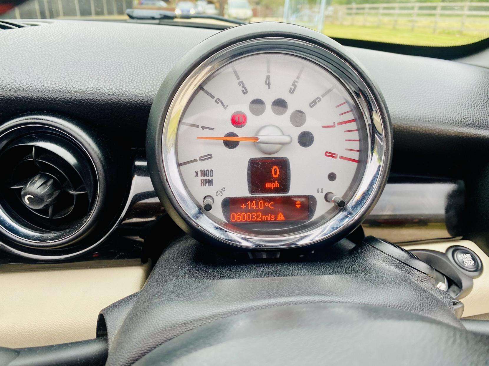 2012 MINI ROADSTER 2012 MINI ROADSTER