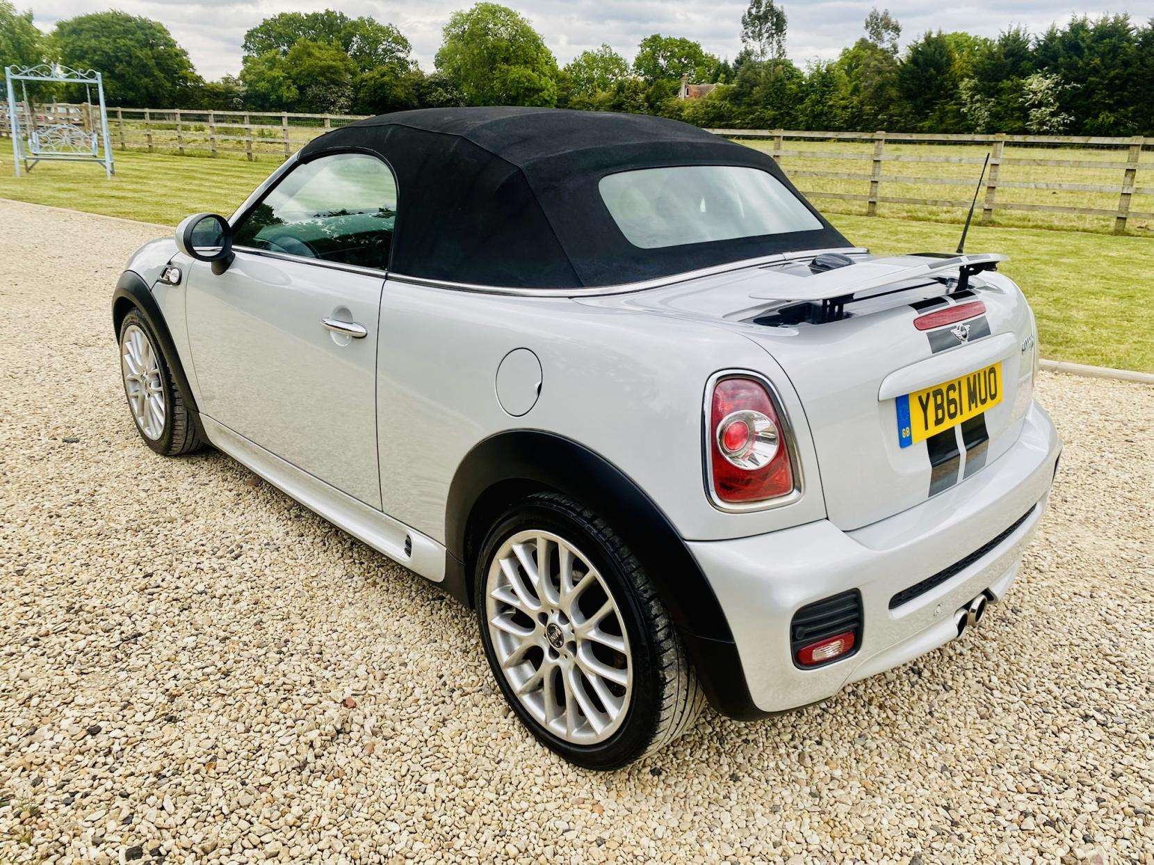 2012 MINI ROADSTER 2012 MINI ROADSTER