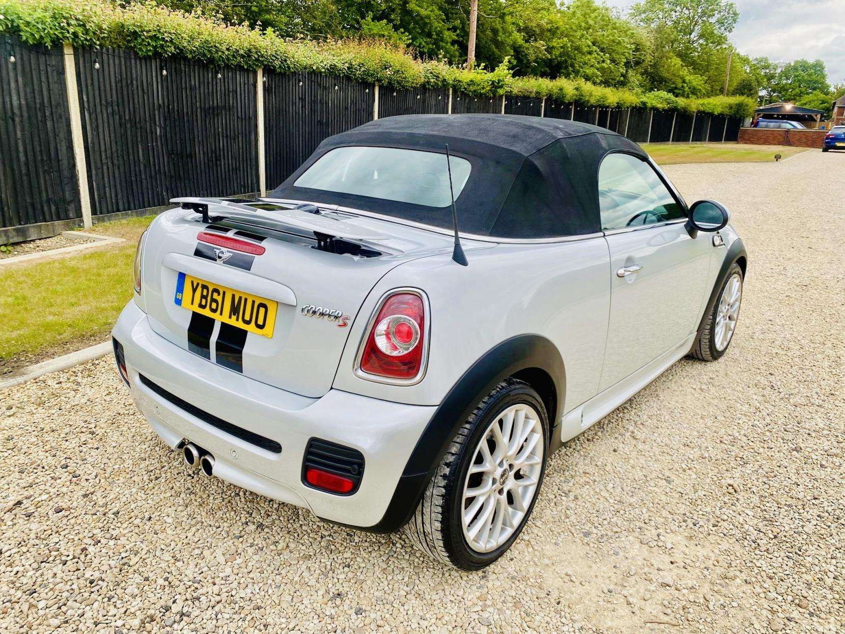 2012 MINI ROADSTER 2012 MINI ROADSTER